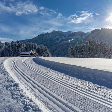 With Lift Right Outside The Door * Jochberg